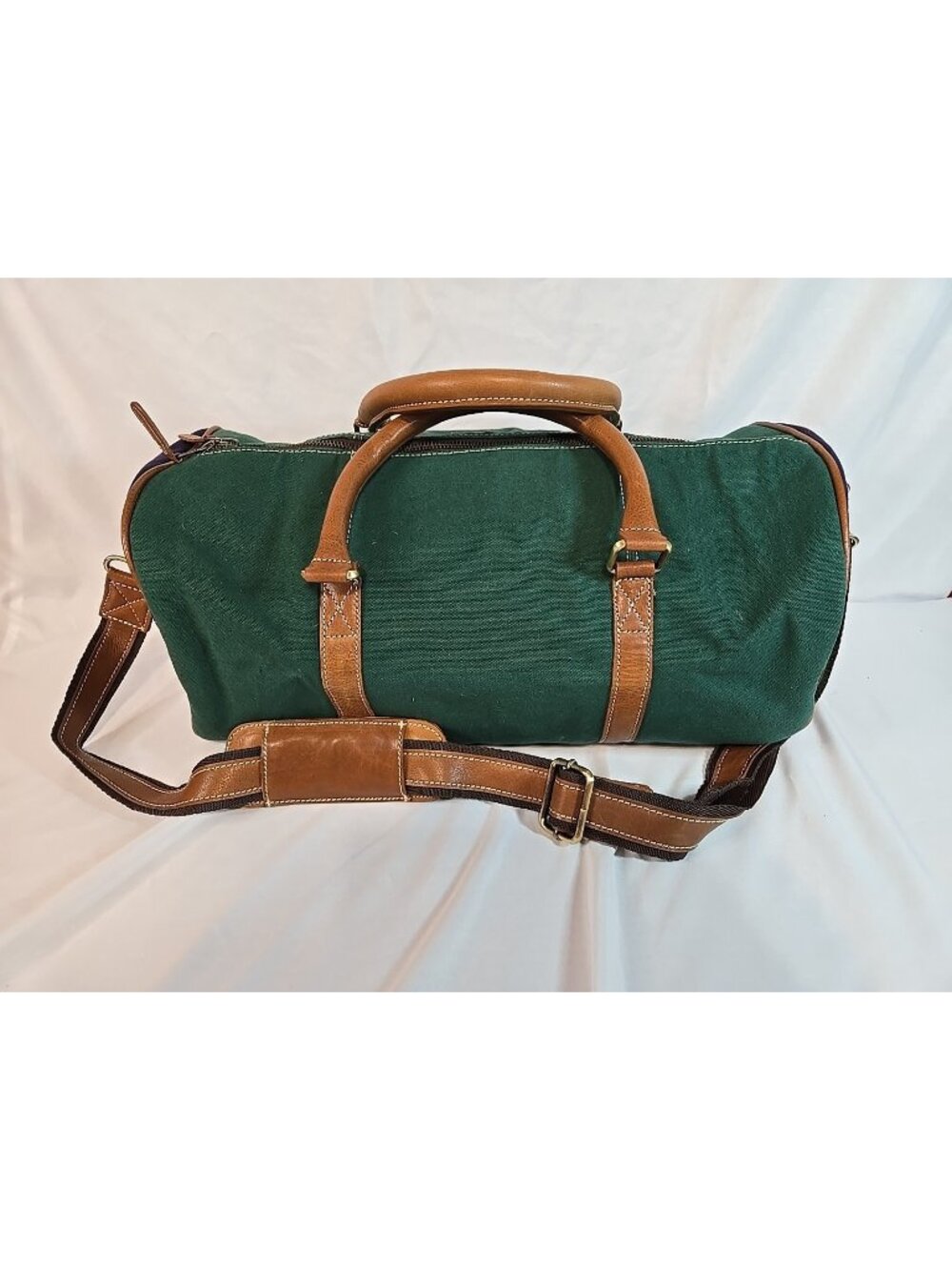 FH Wadsworth NYC Duffle Overnight Bag Harboring Hearts